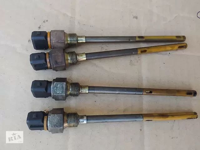 Датчик уровня масла renault 421391 1.2, 1.4 , 1.5, 1.6 , 1.8 ,1.9 рено