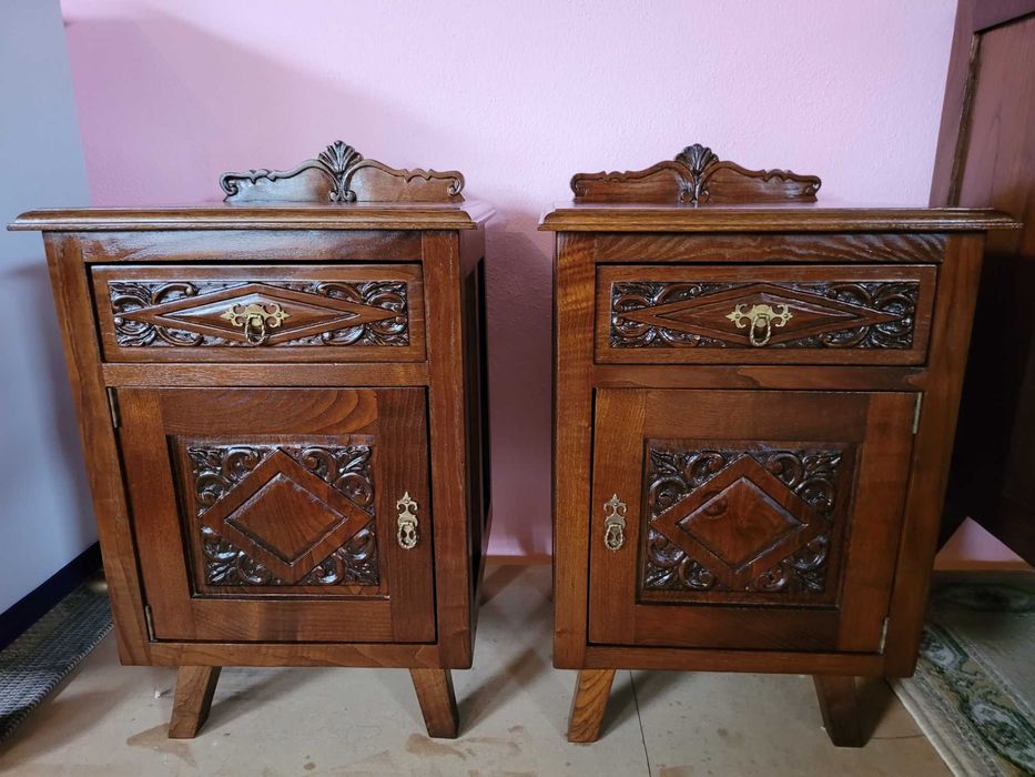 Mesas de cabeceira vintage em madeira maciça - óptimo es