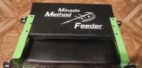 Krzesło Mikado method feeder