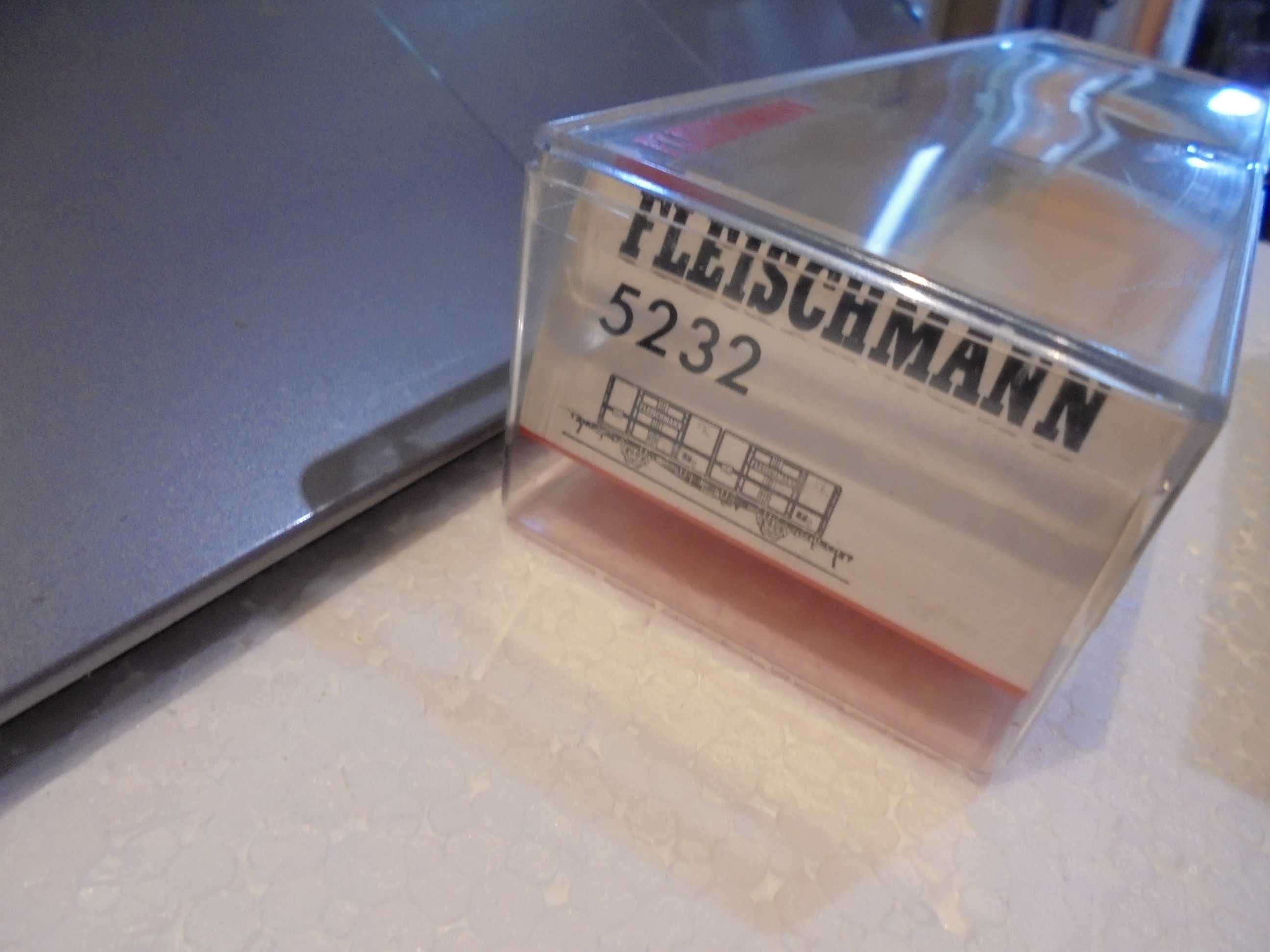 Fleischmann wagon kontenerowy H0 1:87 germ.,kolejka,makieta