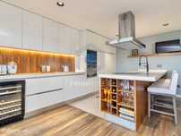Moradia T4 Contemporânea com Piscina