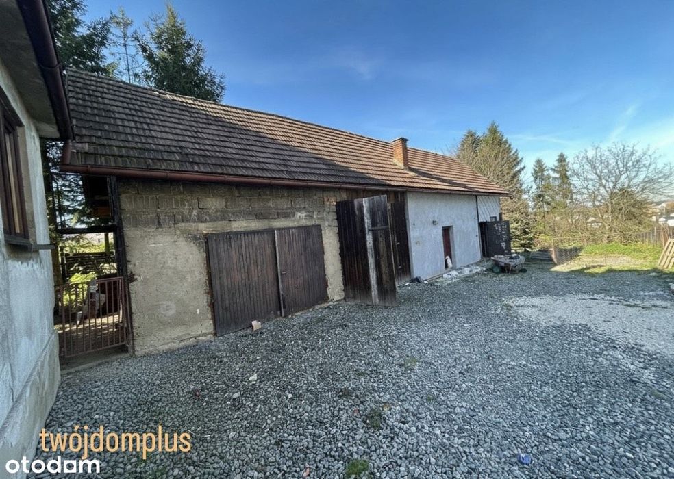 Dwa osobne mieszkania z poddaszem z zatwierdzonym projketem budowlanym