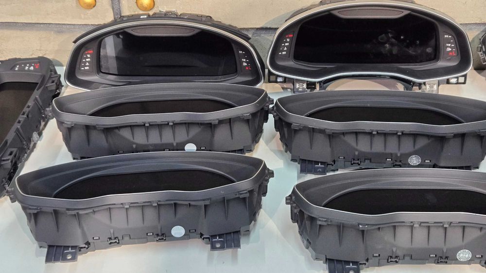 Панель приладів щиток виртуалка Audi Q5 / A4 / A5 Virtual Cockpit (Євр