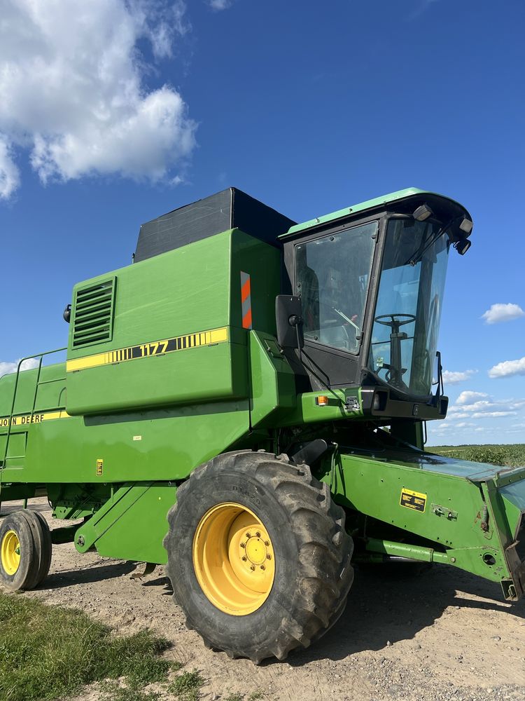 Свіжопривезений комбайн John Deere 1177 жатка шумахер