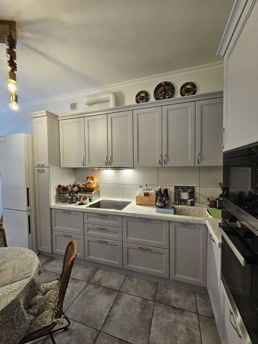 Продам котедж с ремонтом в Совиньоне