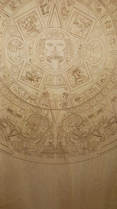 Calendário Azteca gravado em tamanho a4.
