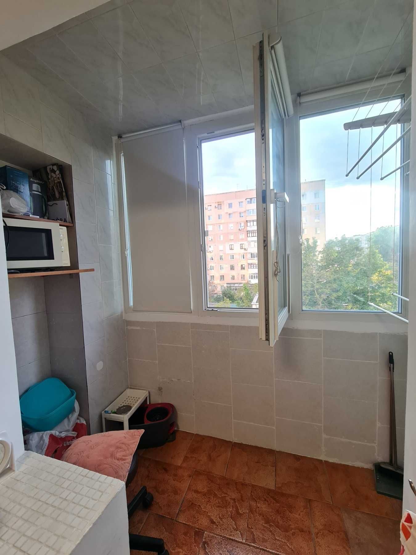 3х кв в центре Таирова ул Ак Королева /Ак. Вильямса+ кладовка на этаже