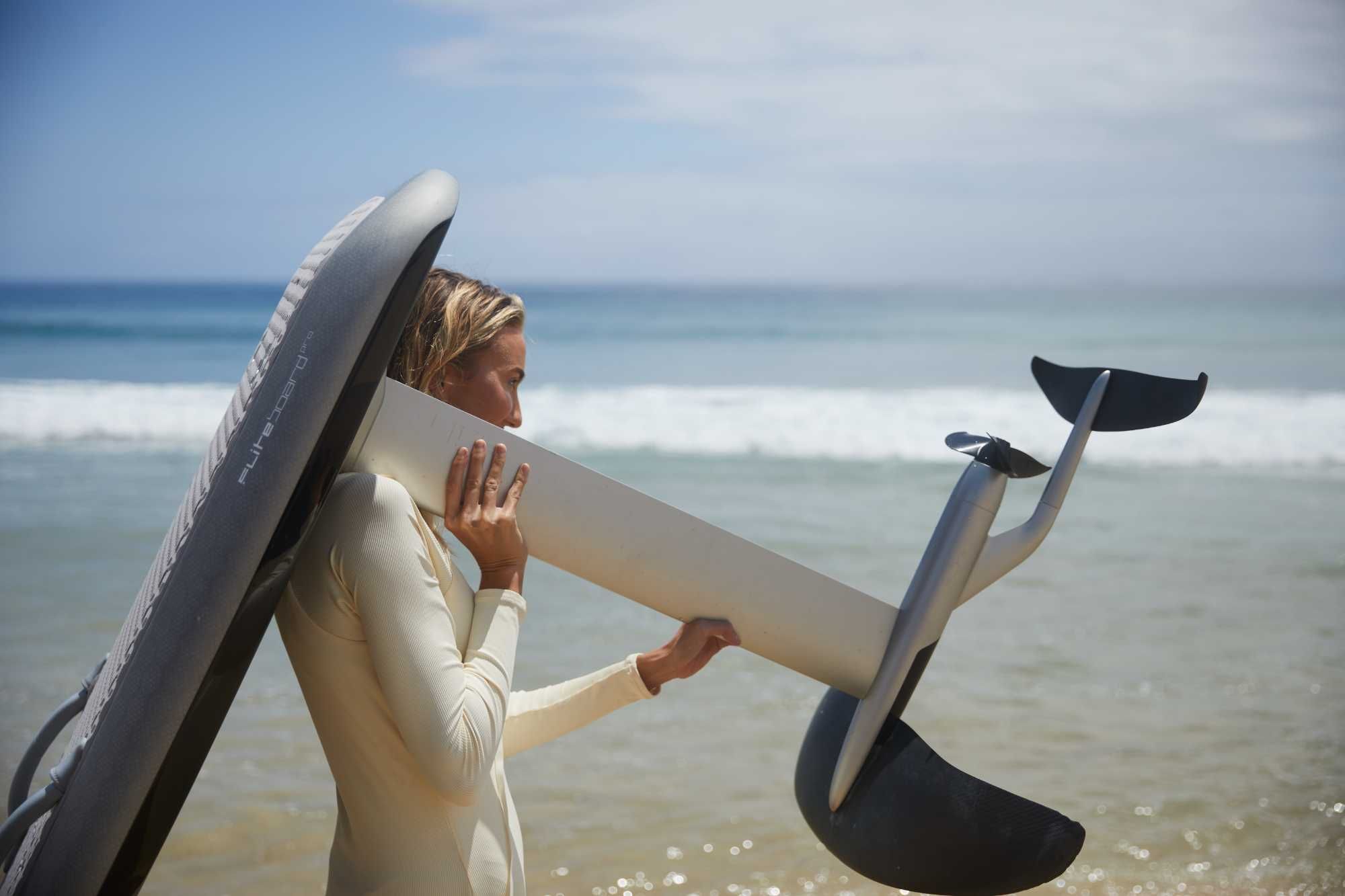 Fliteboard PRO Carbon - efoil elektryczna deska surfingowa hydrofoil