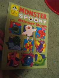 детская книга разукрашка игра на английском языке monster spooky