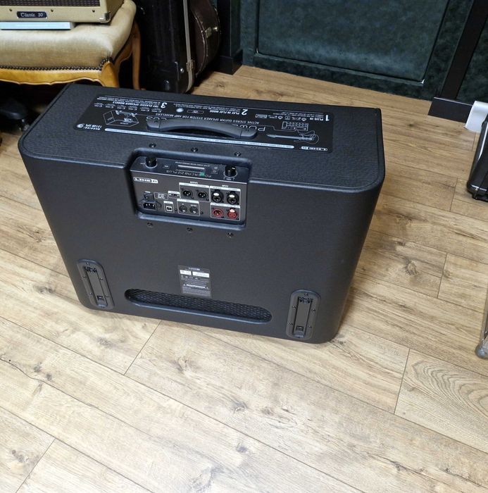 Powercab 212 Plus Line 6 Aktywna kolumna gitarowa