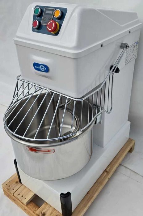 Mieszałka spiralna,mikser,mieszałka,miesiarka do ciasta,robot, HS30