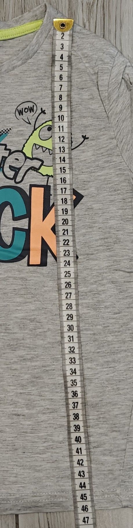 Szara koszulka z krótkim rękawem rozm 122