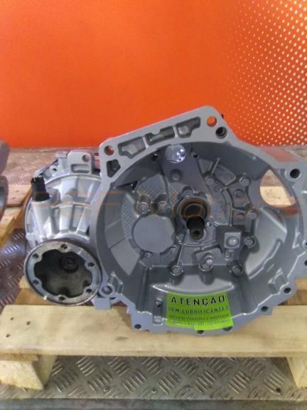 Caixa de Velocidades Recondicionada Audi A1 1.6 TDI  de 2014  Ref: MZL / MZM