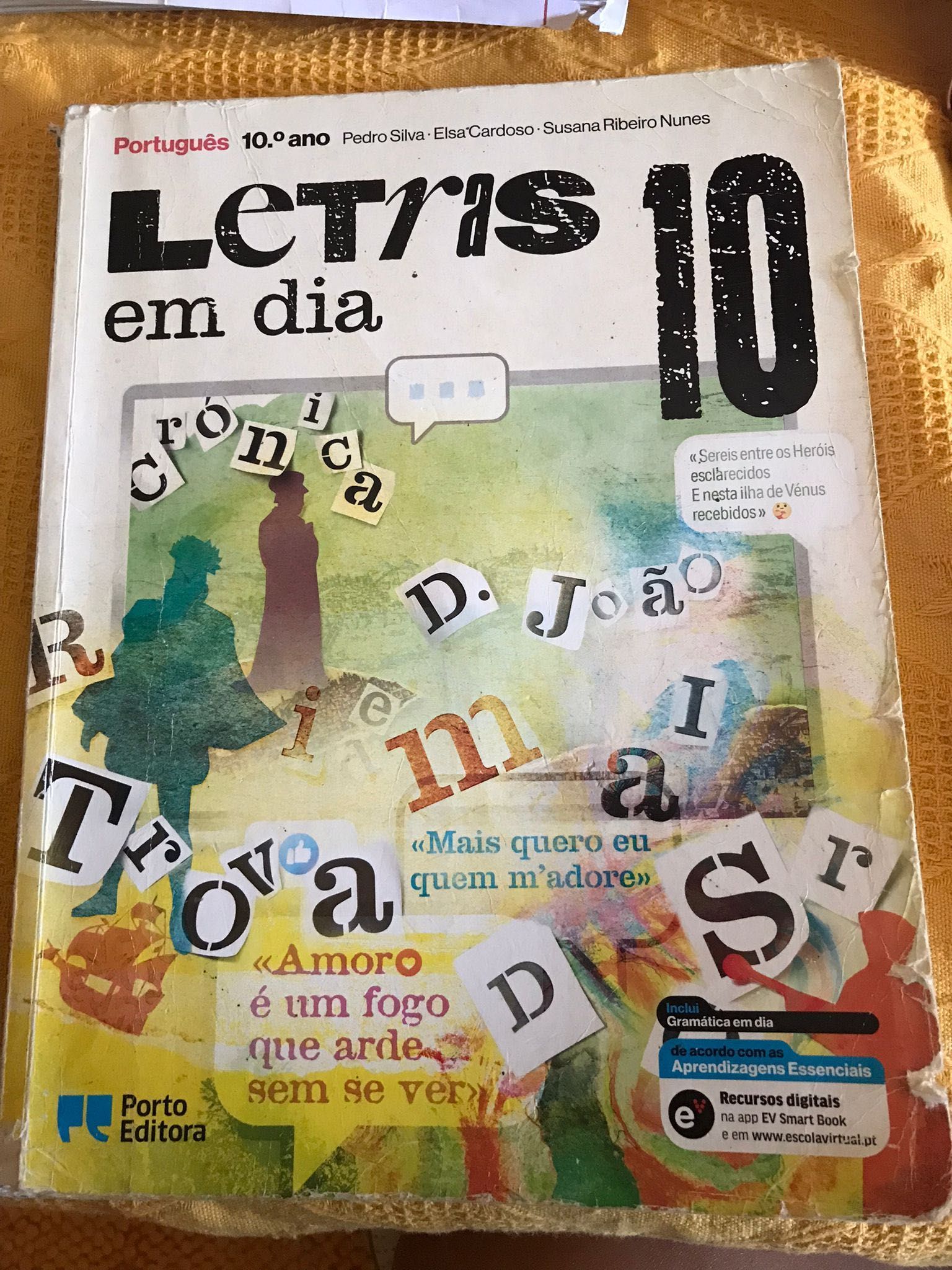Letras em dia - 10º ano