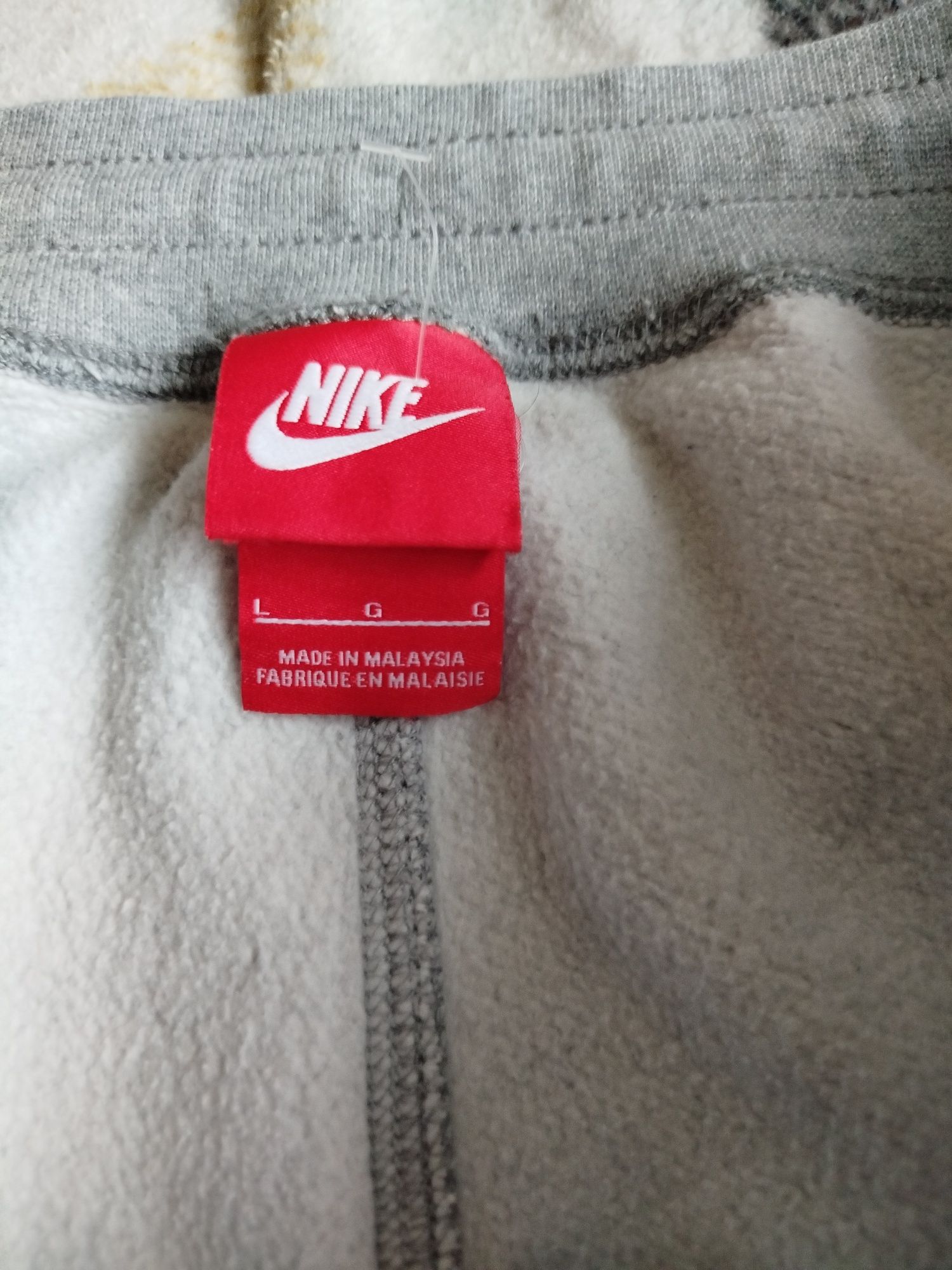 spodnie Nike L Joggery