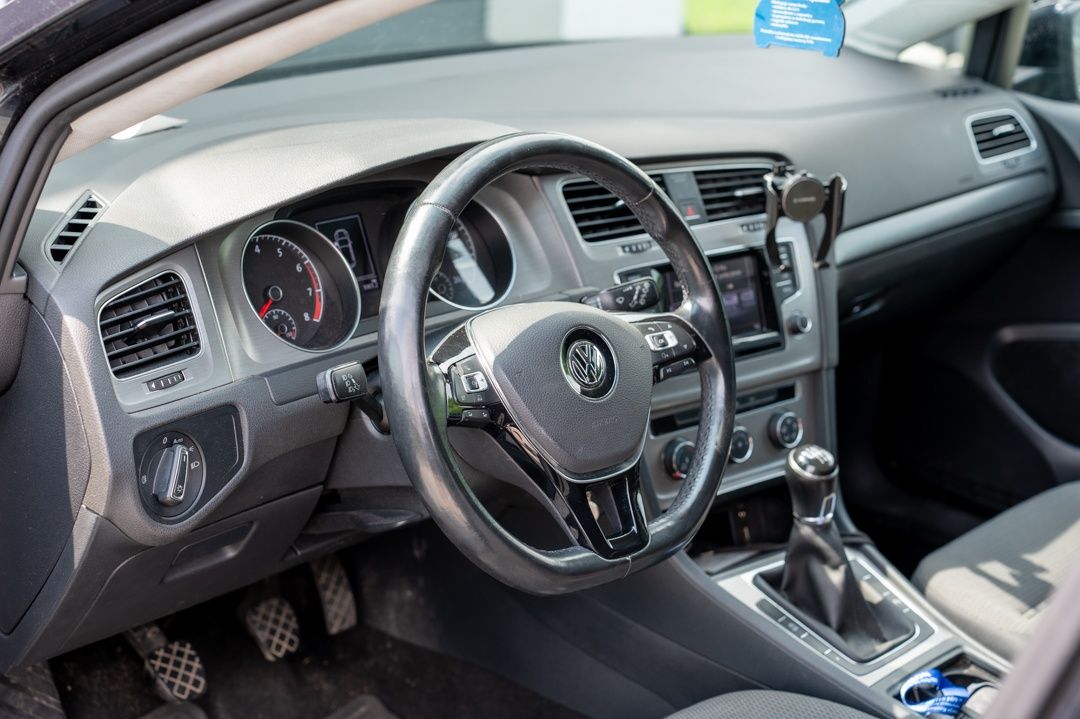 Ładny VW golf 7 VII 1.4 TSI * alu * xenox* bogata wersja*