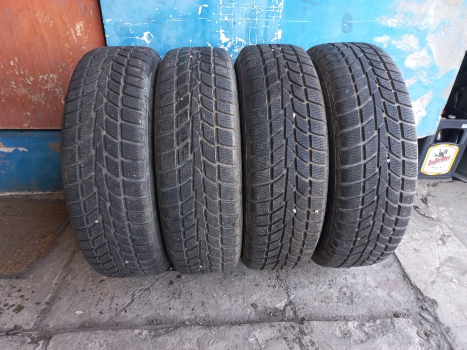Opony zimowe 205/70r15 Hankook