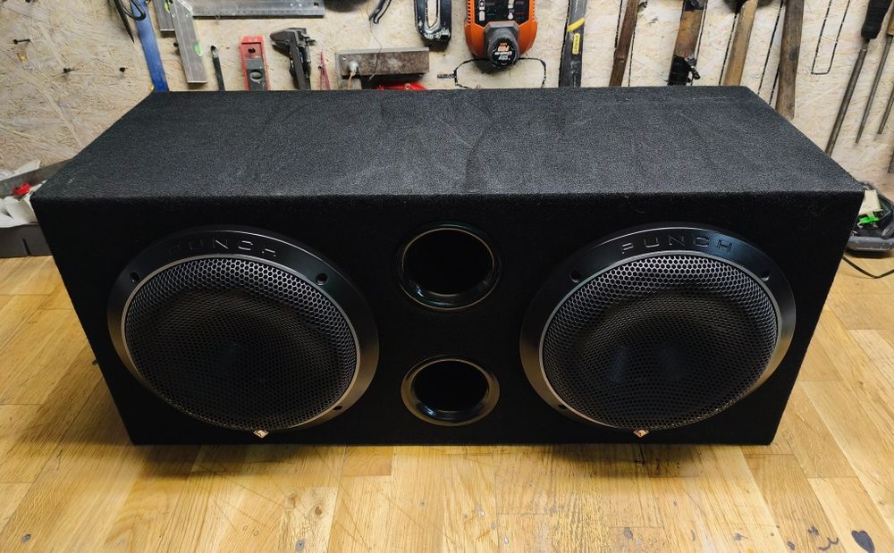 Skrzynia Basowa 2x Rockford P2-10d4 , 600w rms 1ohm , 2x4ohm 25cm 10"