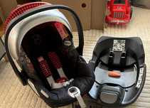 Nosidlo z bazą Cybex Cloud Q