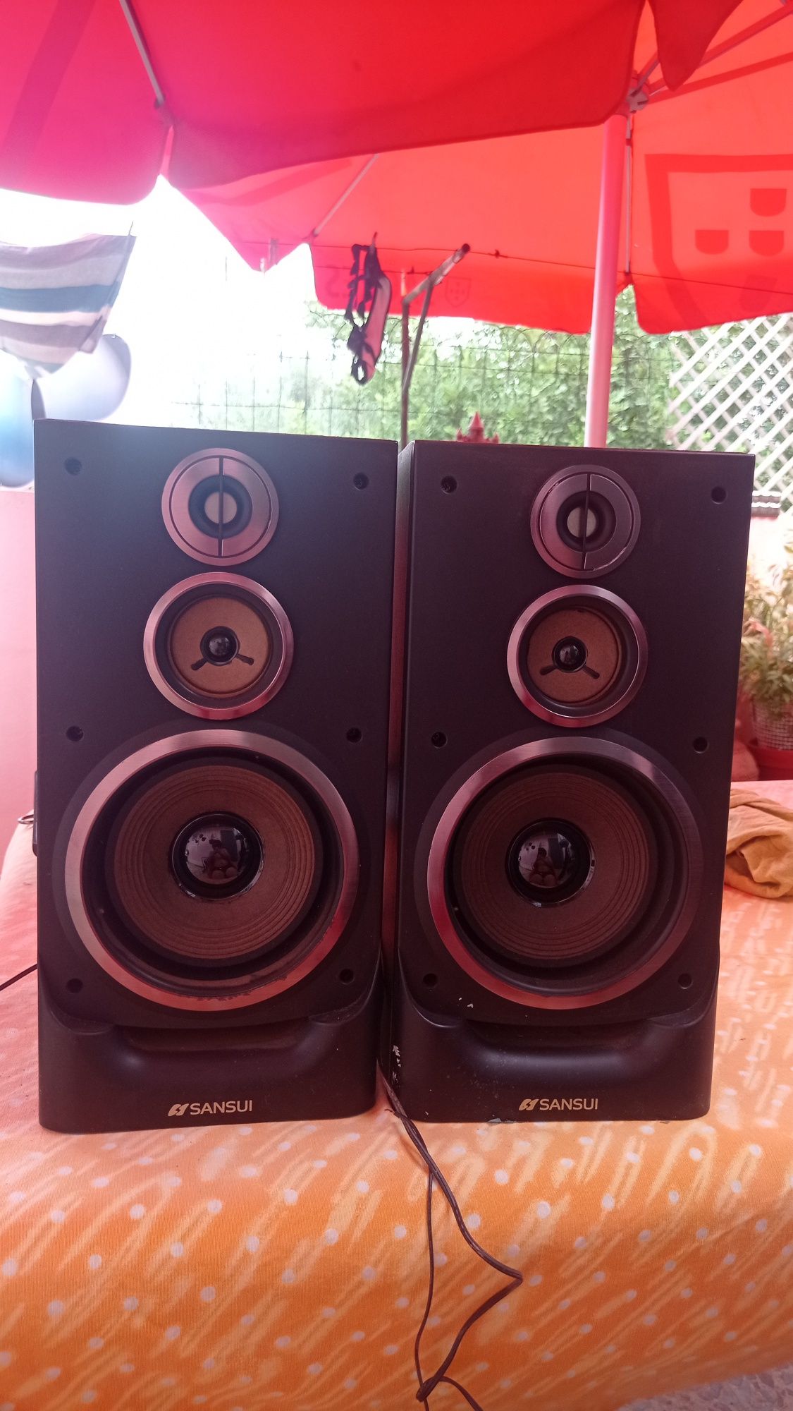 Colunas de som sansui