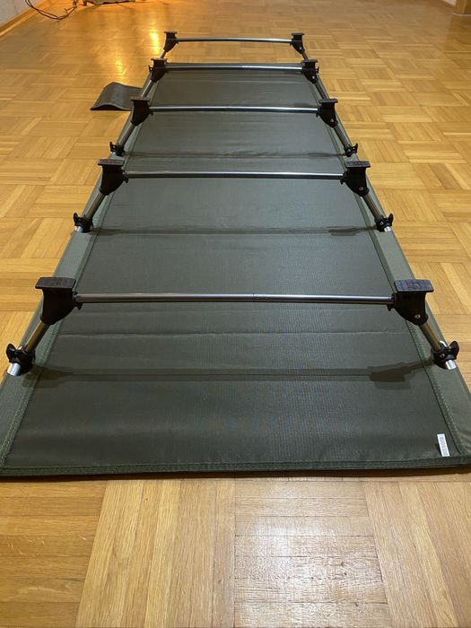 Łóżko polowe turystyczne składane