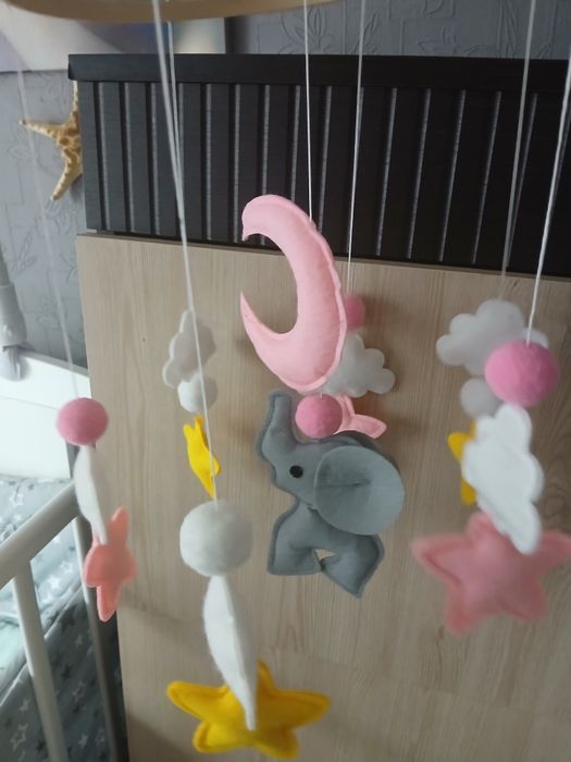 Дитячий мобіль на ліжечко для немовлят  «Ніжність»