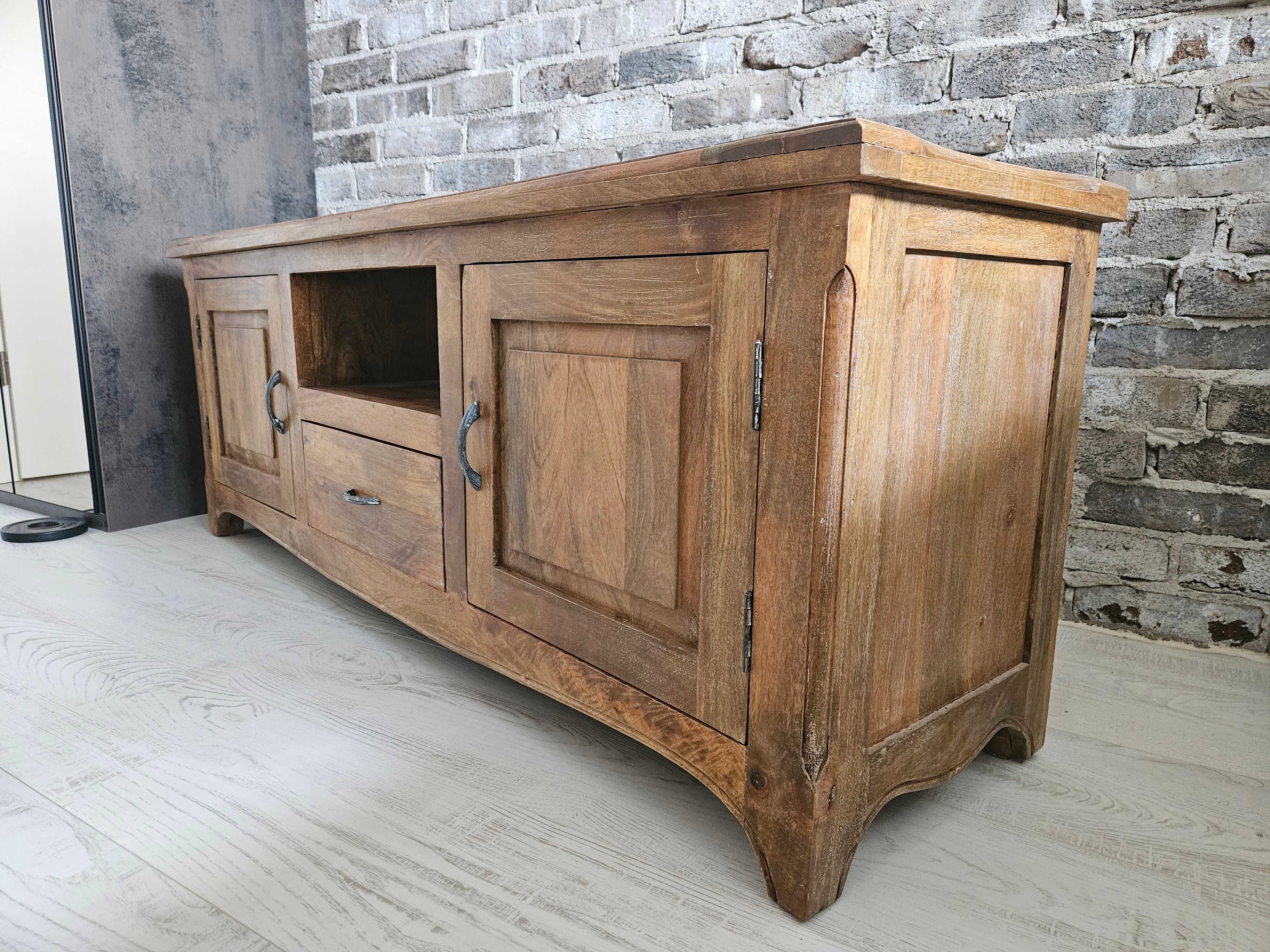 Szafka RTV z litego drewna ARTISTICO