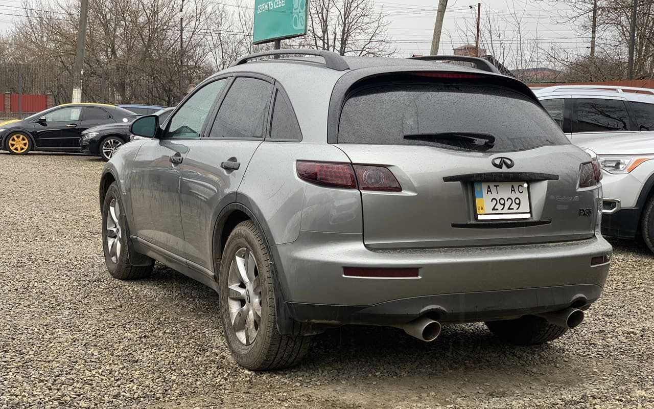 Infiniti FX35 2004