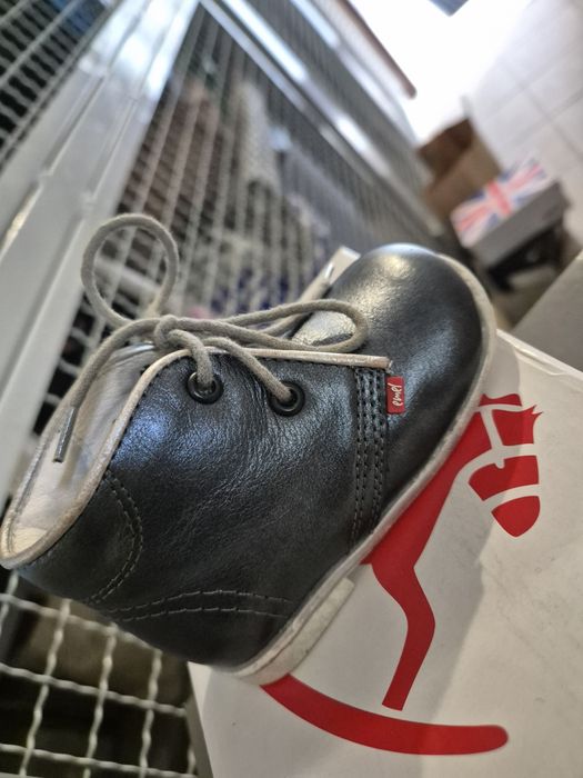 Trzewiki roczki emel 19