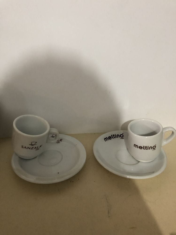 Chávenas de Café Sanzala e Meltino