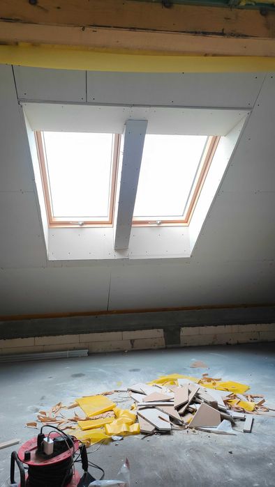 Remonty, wykończenia wnętrz ,malowanie ,adaptacja podasz.