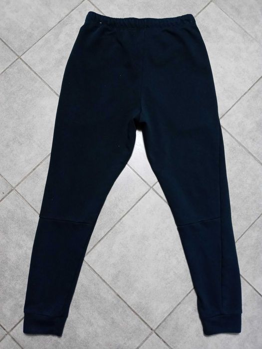 Spodnie dresowe męskie Nike Dri-Fit Taper - M