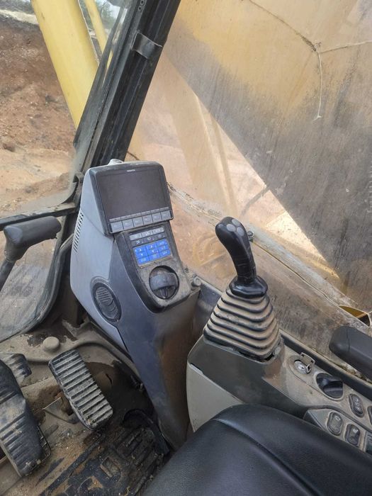 Giratória Komatsu PC210