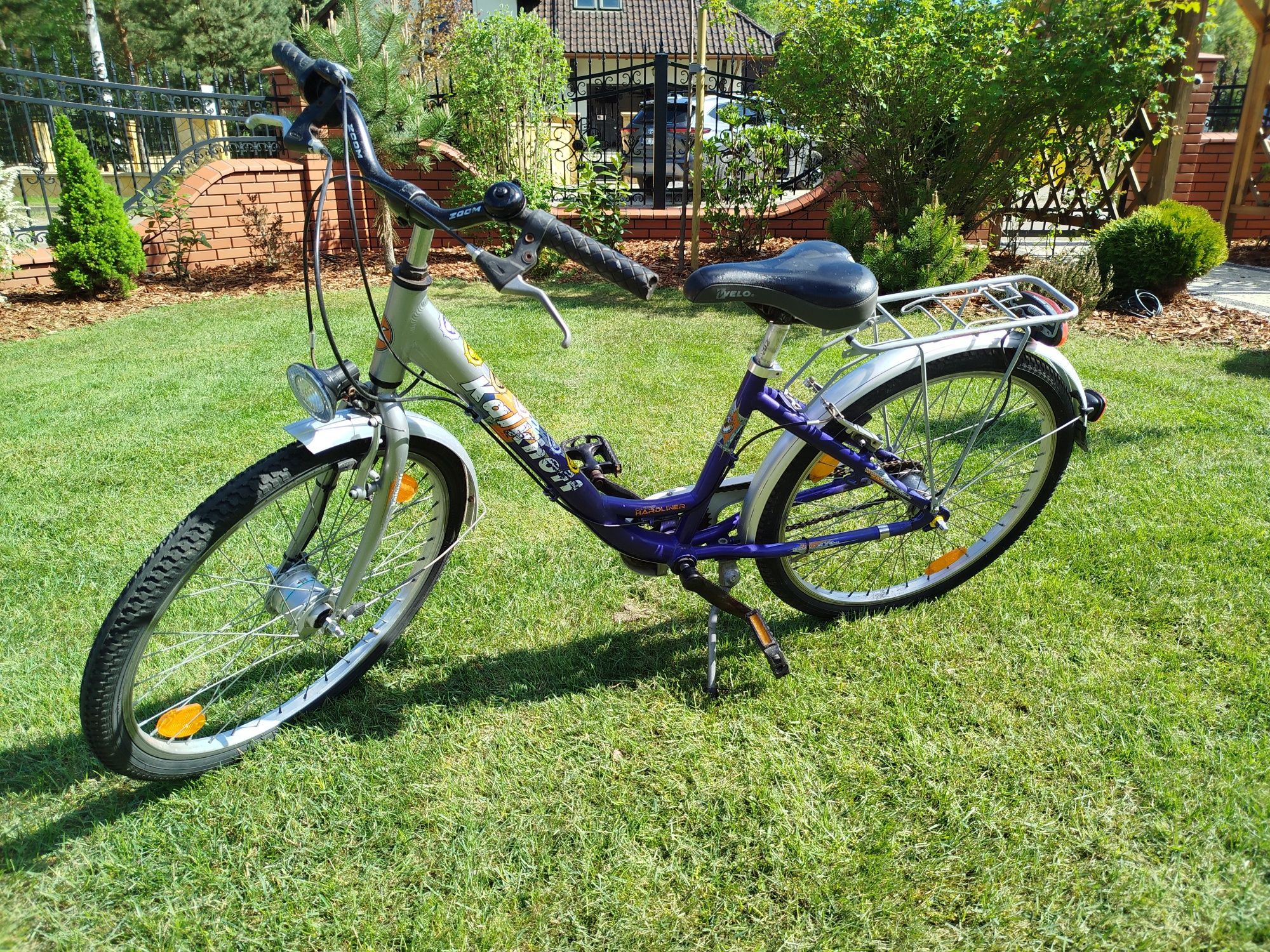 Rower 24 cale, gruba alu rama,biegi w torpedzie koła, LED oświetlenie