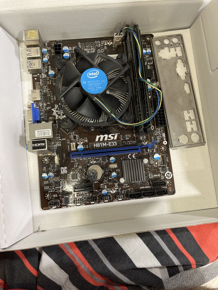 MSI H81M-E33 z procesorem intel core i5-4460 + 8GB (2x4) ram balistix