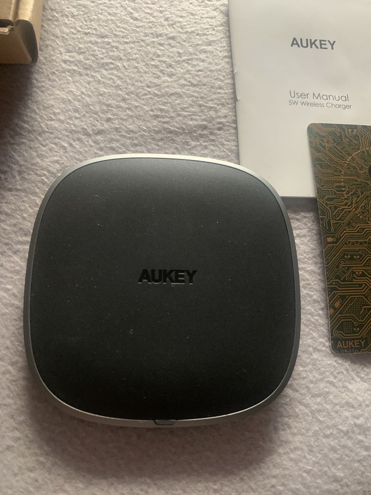 Aukey зарядка беспроводная wireless charging pad