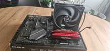 I5-9600k  Aorus b360f- Gaming  + RAM DDR4 16GB + ZASILACZ 550w BEQUIET