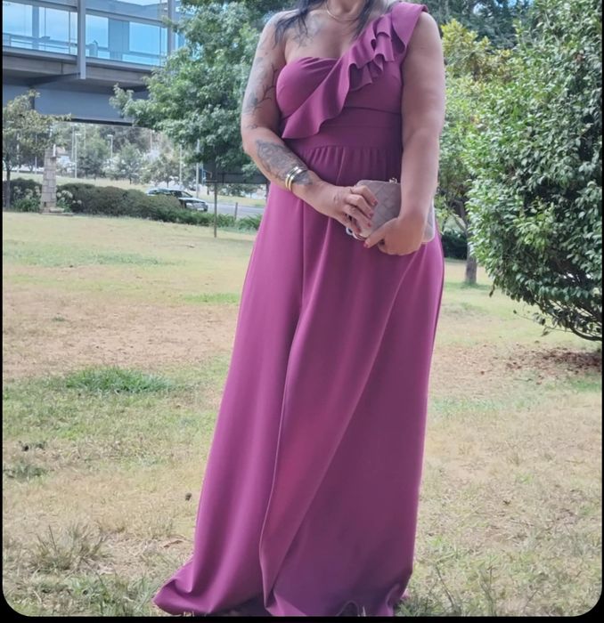 Vendo vestido de cerimónia