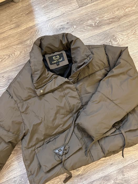 Зимова куртка нова