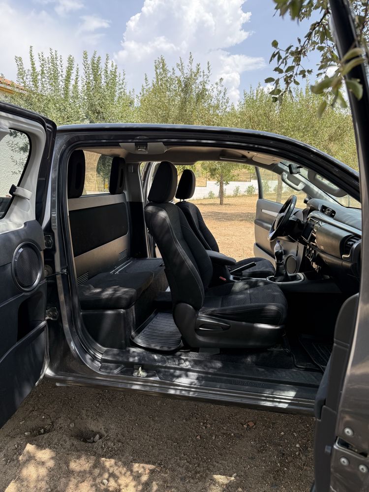 Toyota Hilux Trial 4x4