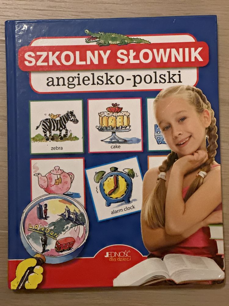 Szkolny słownik angielsko-polski