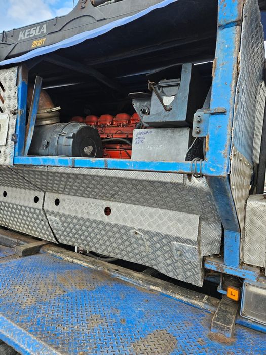 Volvo 500KM z rębakiem Bruks 450KM, FH12 6x4, Kesla,r.2002, sprawny