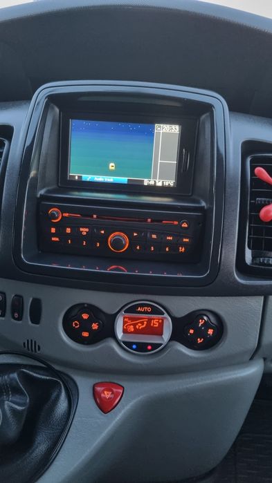 Автомагнитола с навигацией Рено Трафик,Опель Виваро