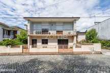 Moradia T4 com 1.406 m2 de Terreno, Guidões - Trofa