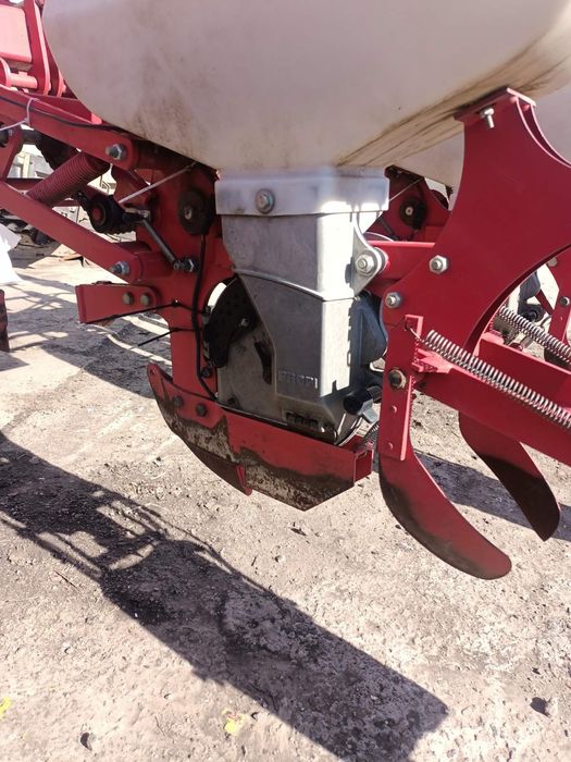 Продам сівалку " ПРОФІ ВЕСТА-8"