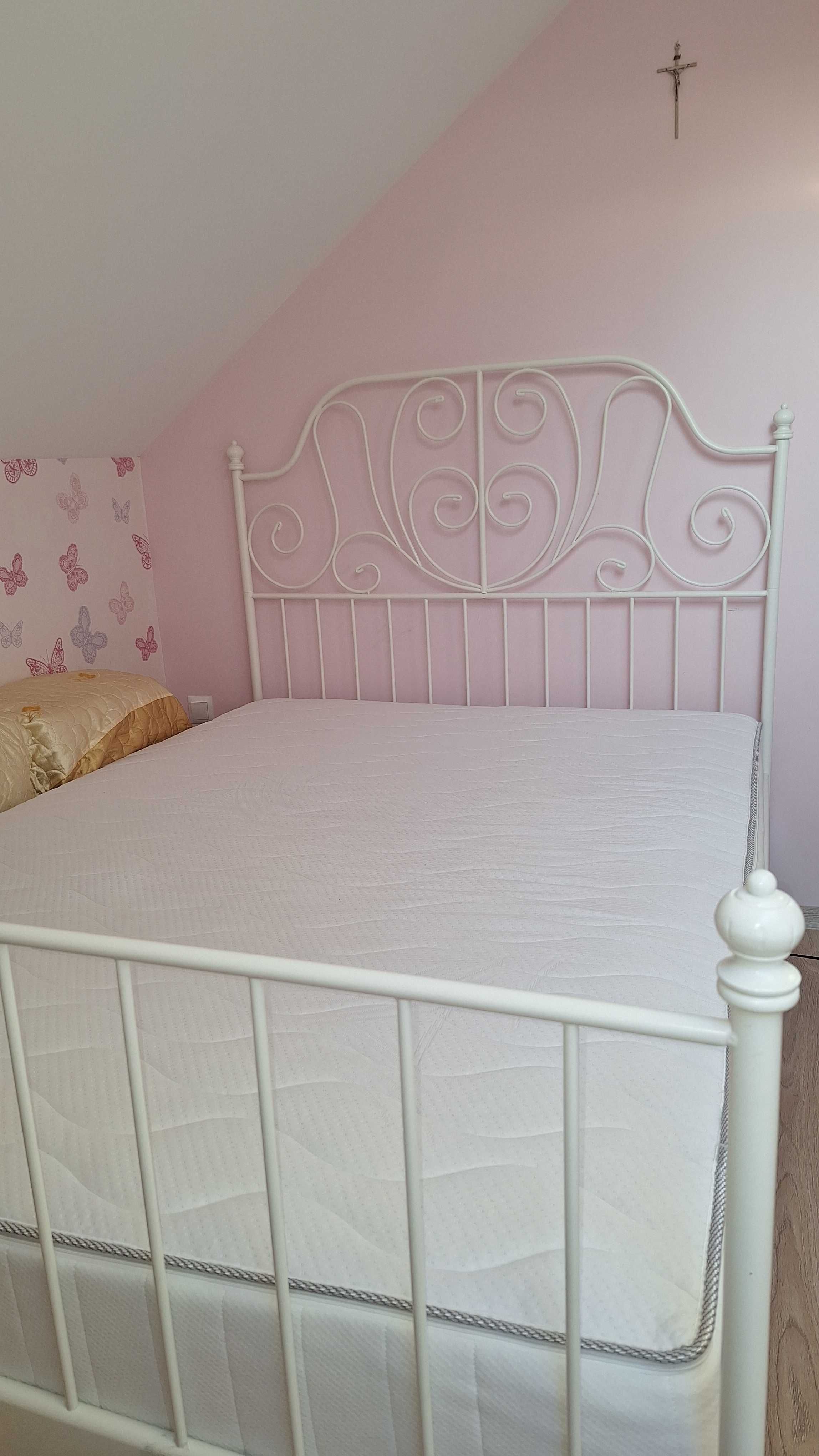 Łóżko metalowe białe modne IKEA Lervik 140x200 z MATERACEM