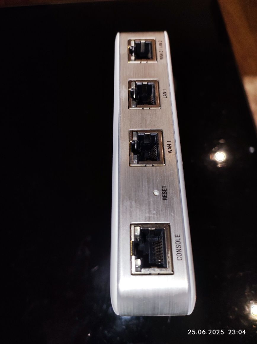 Ubiquiti Unifi USG-3P