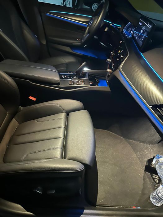 BMW 520e - 12/2022 - 29.000km c/iva dedutivel