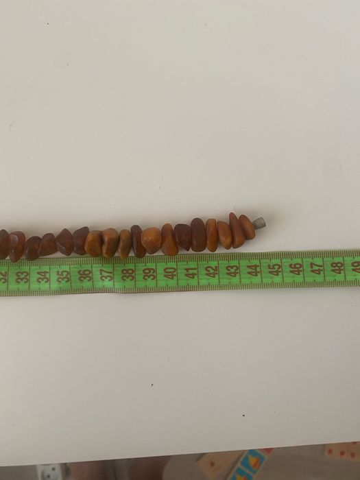 Янтарне намисто, не шліфоване