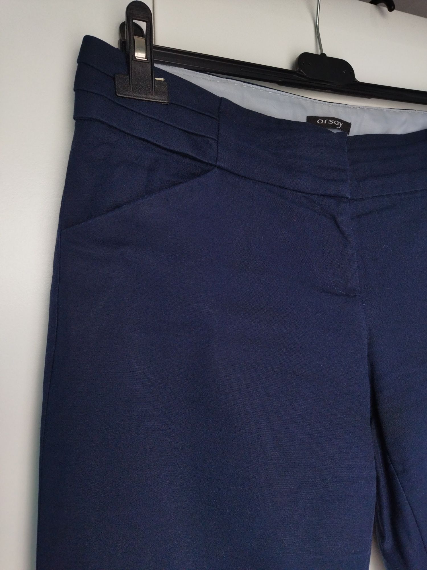 Eleganckie spodnie damskie materiałowe ORSAY